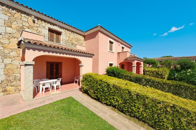 Residence Stella Marina San Teodoro  Exterior foto